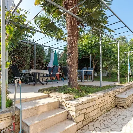 Kamelia Guest house