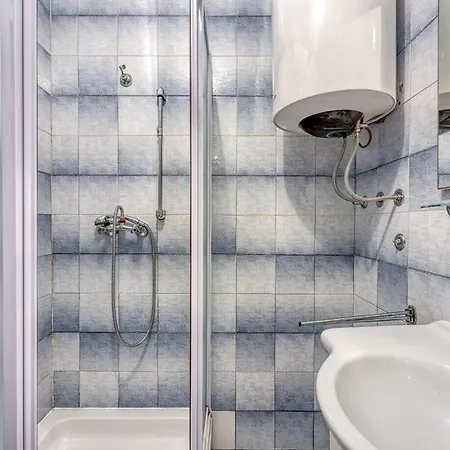 Kamelia Guest house Pula