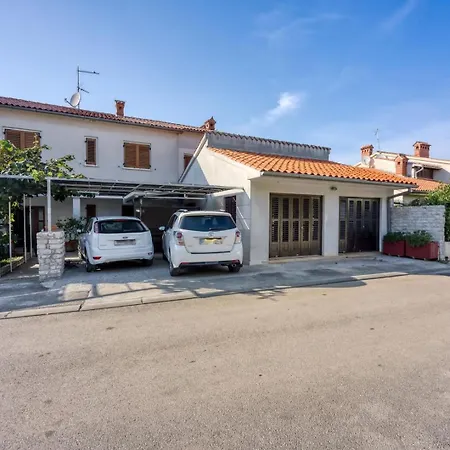 Kamelia Guest house